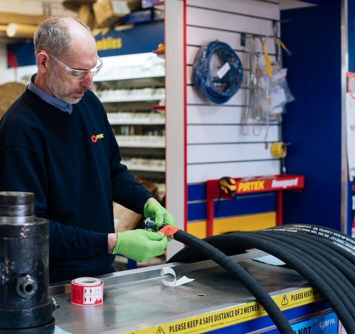 Westbury Service Centre, Hydraulic Hose Repair Westbury Pirtek