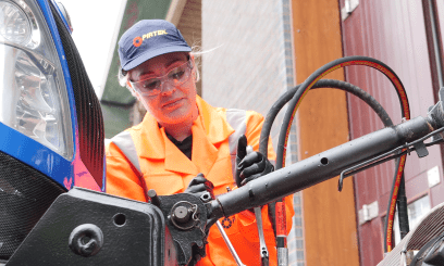 on site msst Jess RNLI tracktor job repair ellesmere (10) 1