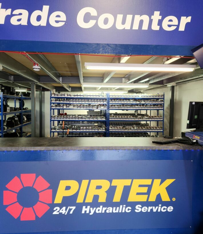 Bridgwater Service Centre, Hydraulic Hose Repair Bridgwater Pirtek